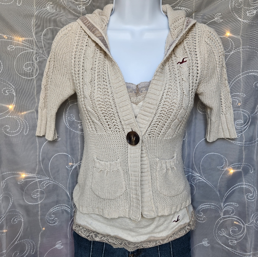 Hollister Bella Swan Cardigan